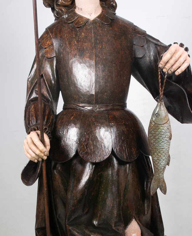 "Archangel Saint Raphael". Large carved and polychromed wooden sculpture. Colonial. 17th century. - Image 4 of 6