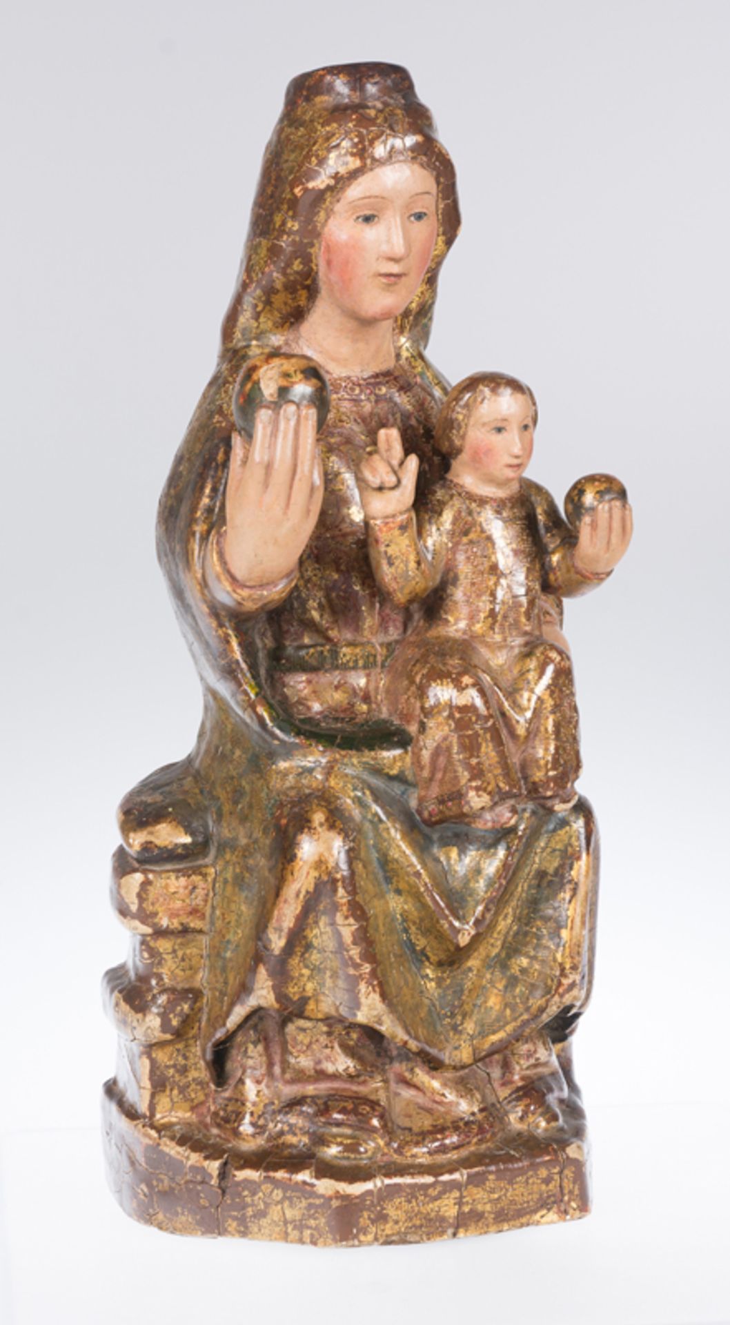 "Virgin in Majesty (Sede Sapientiae)". Gilt and polychrome carved wooden sculpture. Gothic. 14th - Image 2 of 6