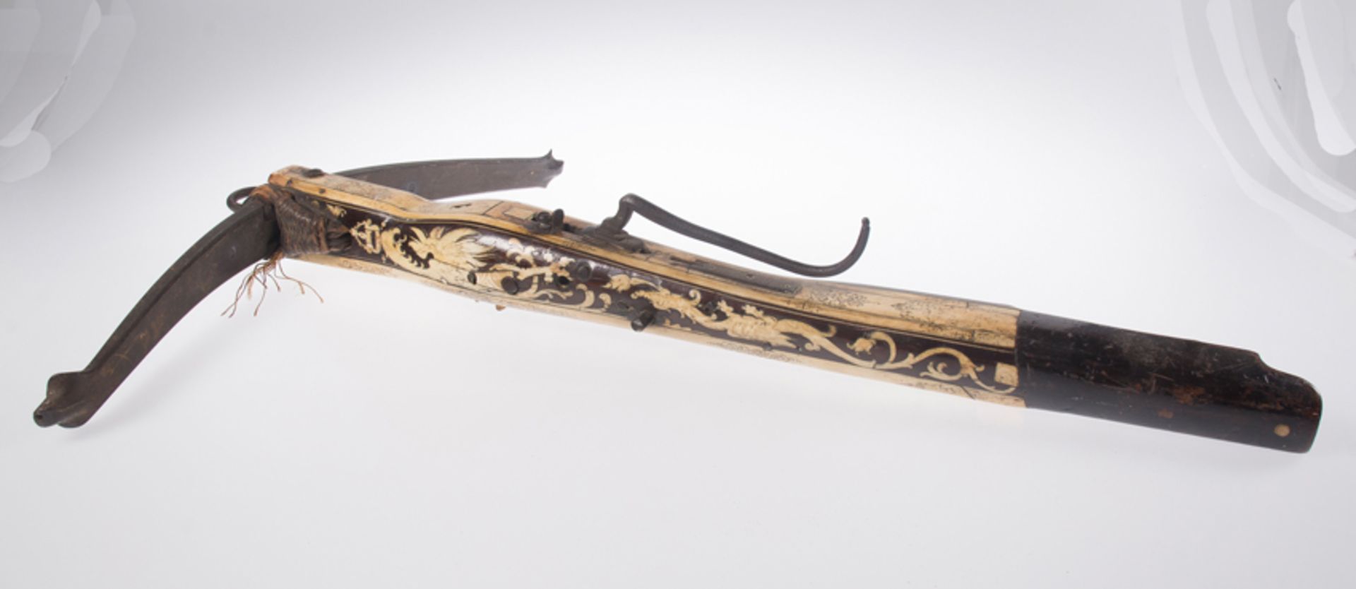 Wood and bone hunting crossbow. Germany. First of 17th century. - Image 5 of 5
