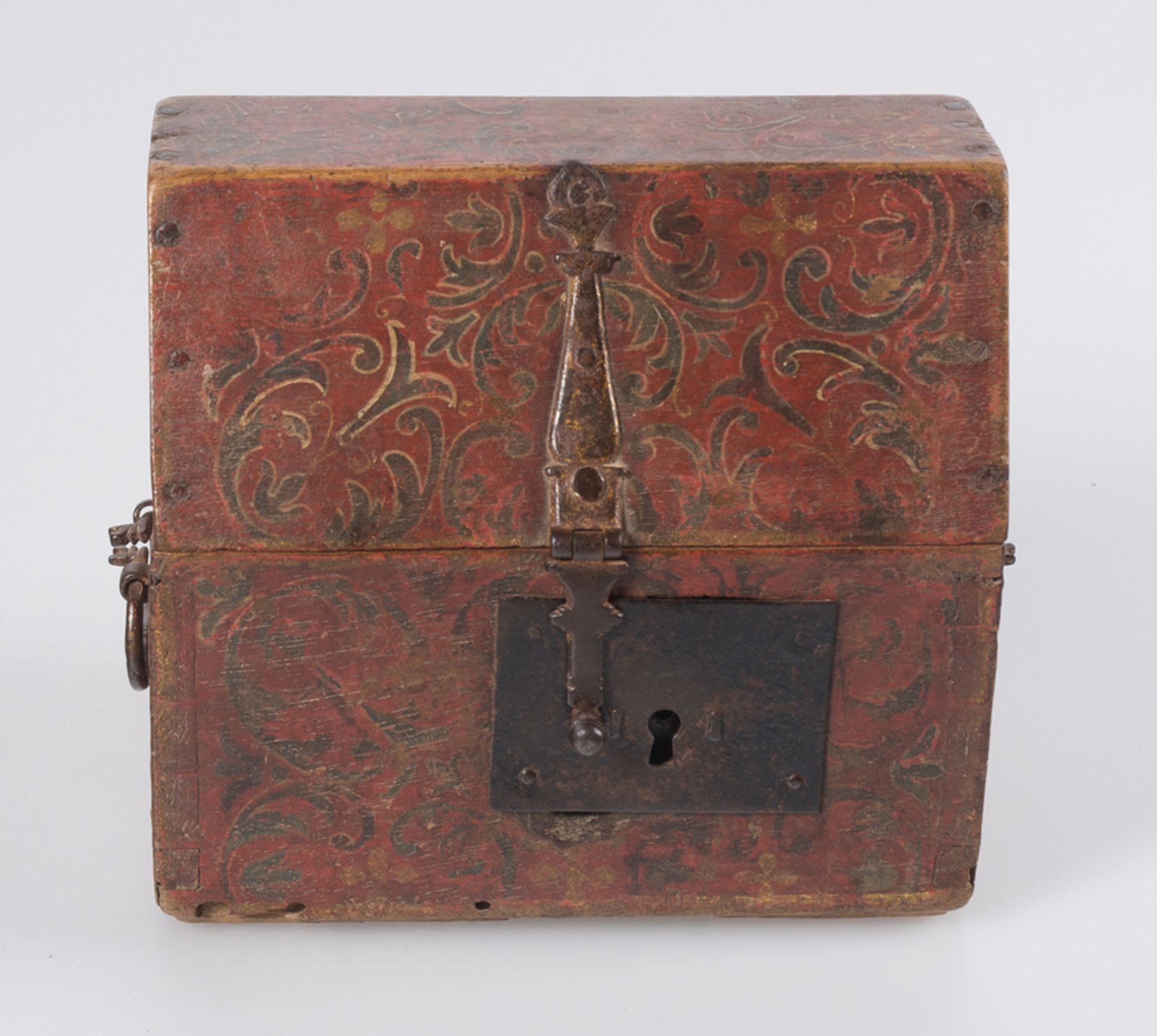 Carved and polychromed wooden chest with gilded, wrought iron fittings. Early Renaissance. Circa 1 - Image 2 of 6