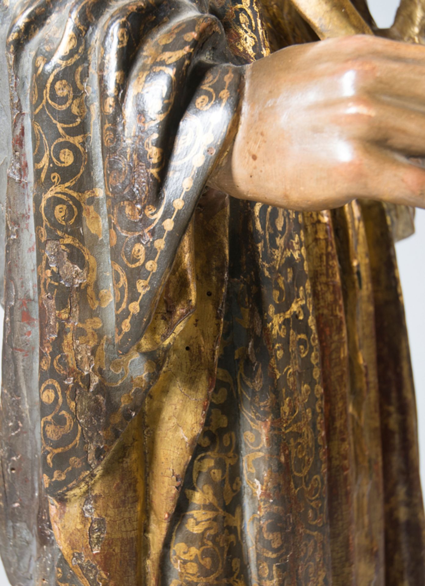 "Saint Catherine". Carved, polychromed and gilded wooden sculpture. Hispanic Flemish School. Early - Image 6 of 7