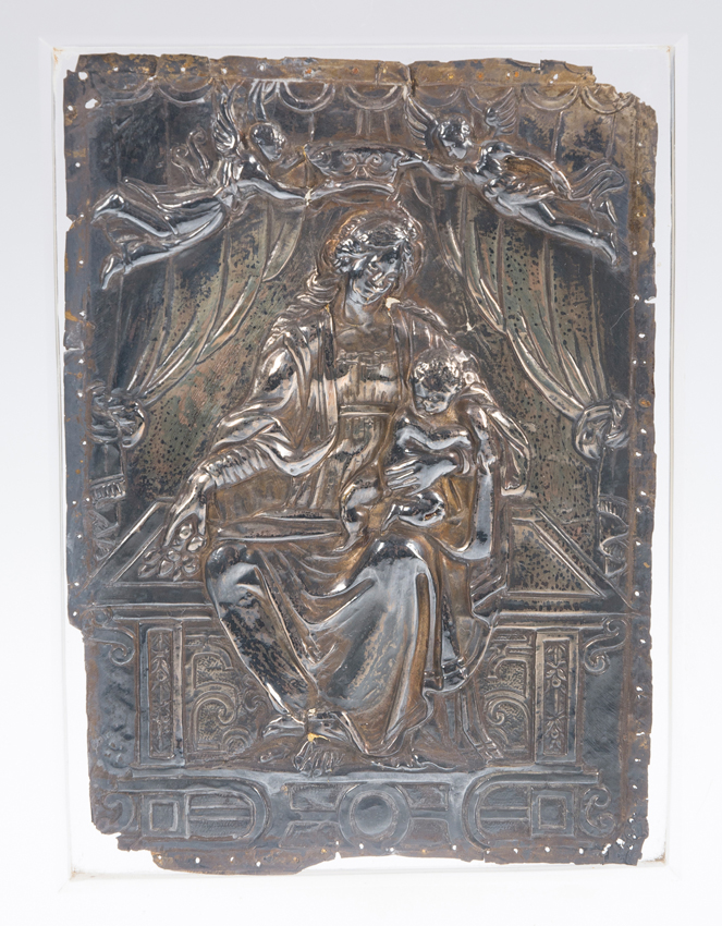 Embossed silver book cover. Castilian School. Circa 1590 - 1600.