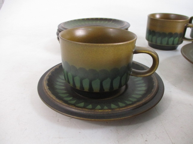 1970's retro Goebel "Wallis" West German coffee set to include cups/saucers, sandwich plate coffee - Image 2 of 5