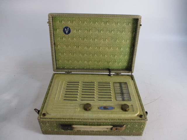 Vintage 1950's Vidor cased radio.