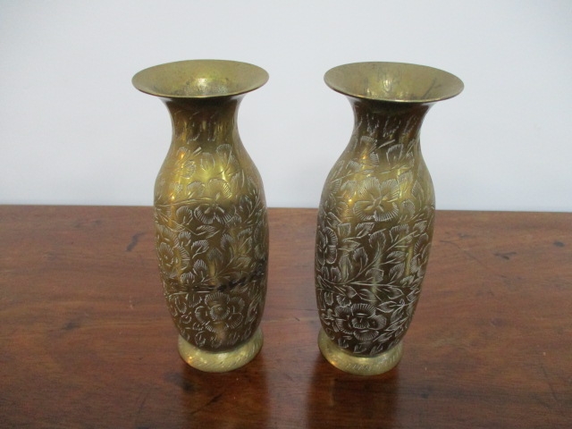 Miniature pair of engraved brass vases. H12 x W5cms. - Image 2 of 4