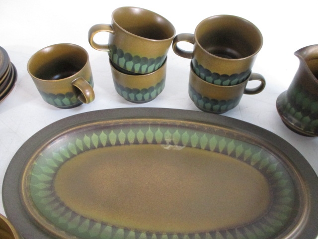 1970's retro Goebel "Wallis" West German coffee set to include cups/saucers, sandwich plate coffee - Image 3 of 5