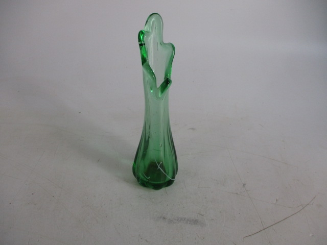 Vintage Murano art glass emerald green vase.