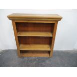 Victorian bookcase H:117 L:106cm w:35cm