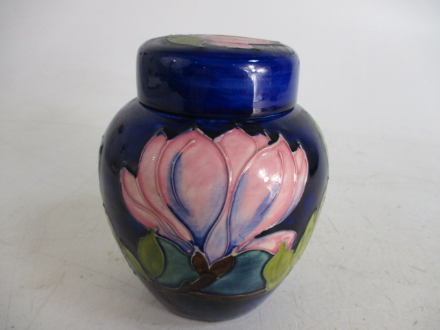 Stunning vintage Moorcroft Cobalt Blue Magnolia Ginger Jar, 6" tall