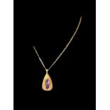 Vintage 9ct gold pendant and chain marked JA 375 .5.3g