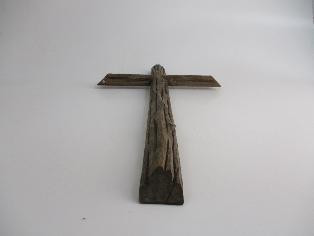 20th century wooden crucifix 56cm high - Image 3 of 3