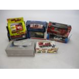 Mixed lot of diecast etc vehicles.