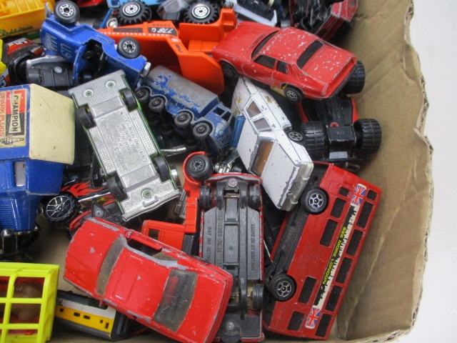 Selection of diecast vehicles to include Matchbox, Corgi etc. Lot 1 - Image 4 of 4