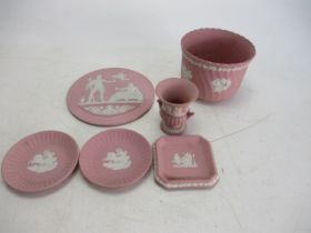 Selection of pink Jasperware Wedgwood to include planter, plague etc Lot 1