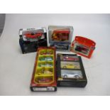 Mixed lot of diecast vehicles.