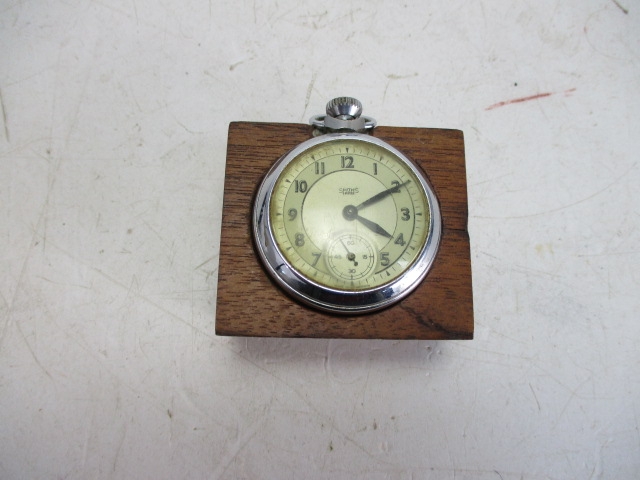 Vintage 1950's smiths empire pocket watch.