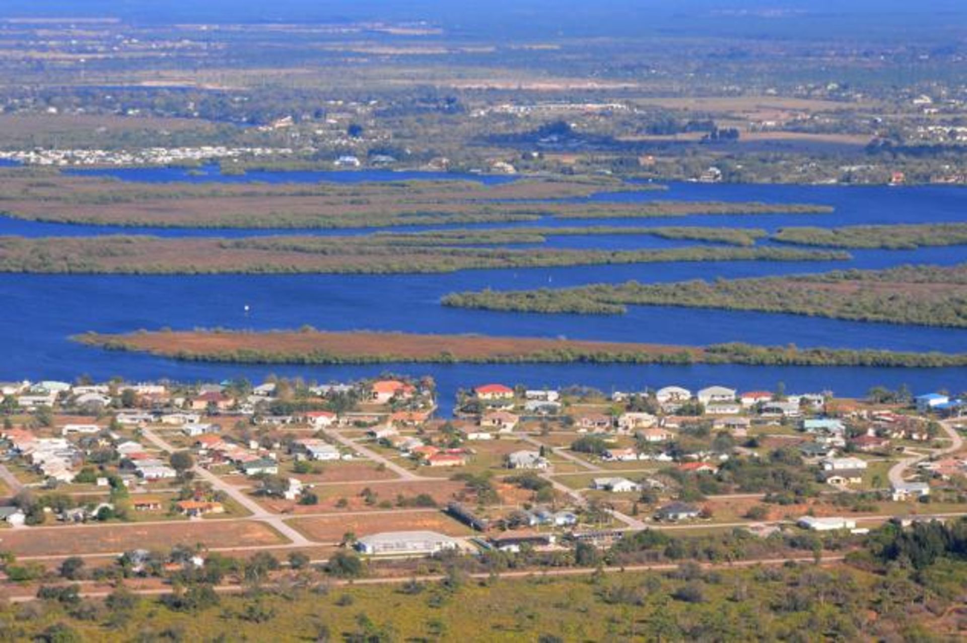 A Stone's Throw Away to the Peace River In Charlotte County, Florida!