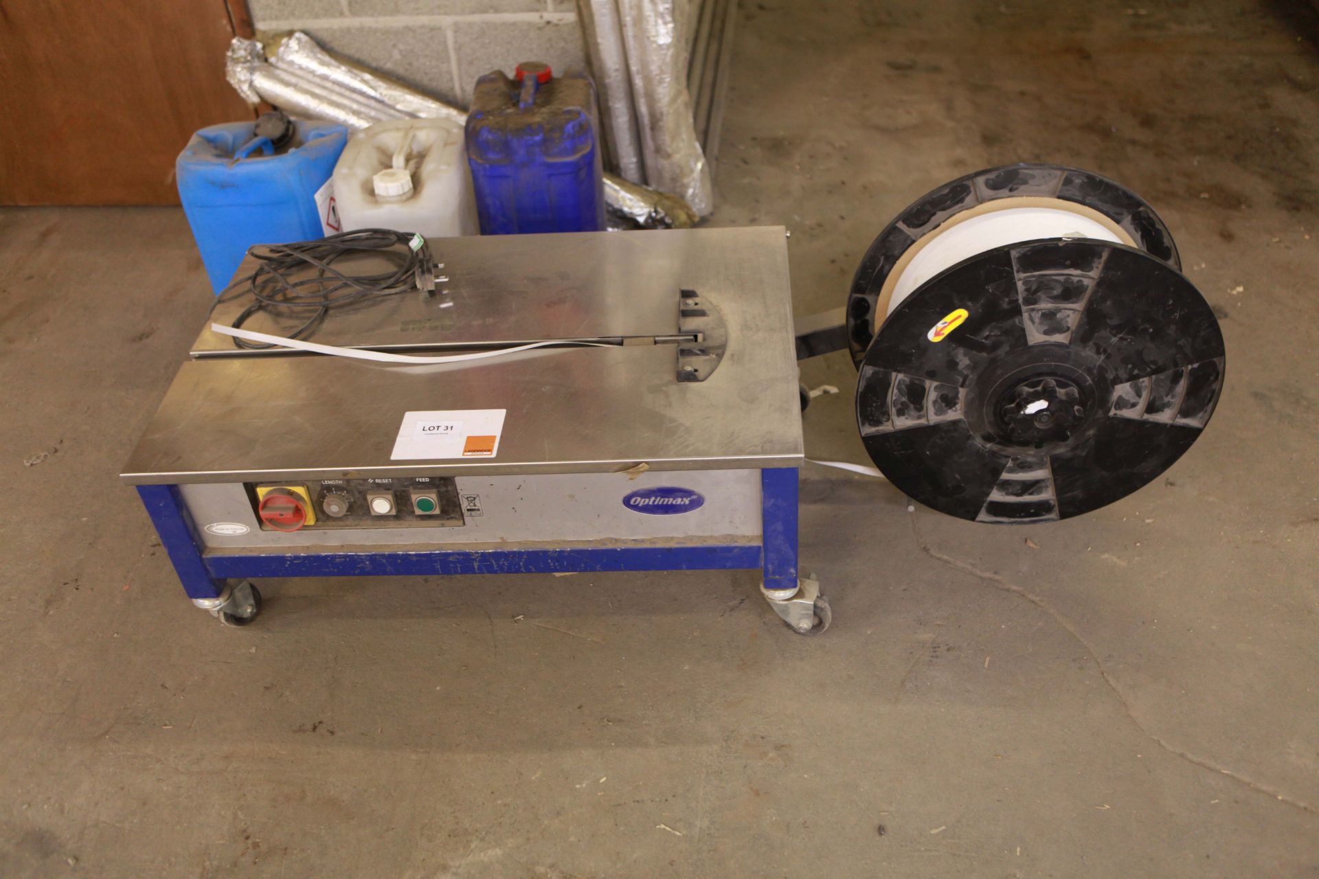 Stapping / wrapping machine