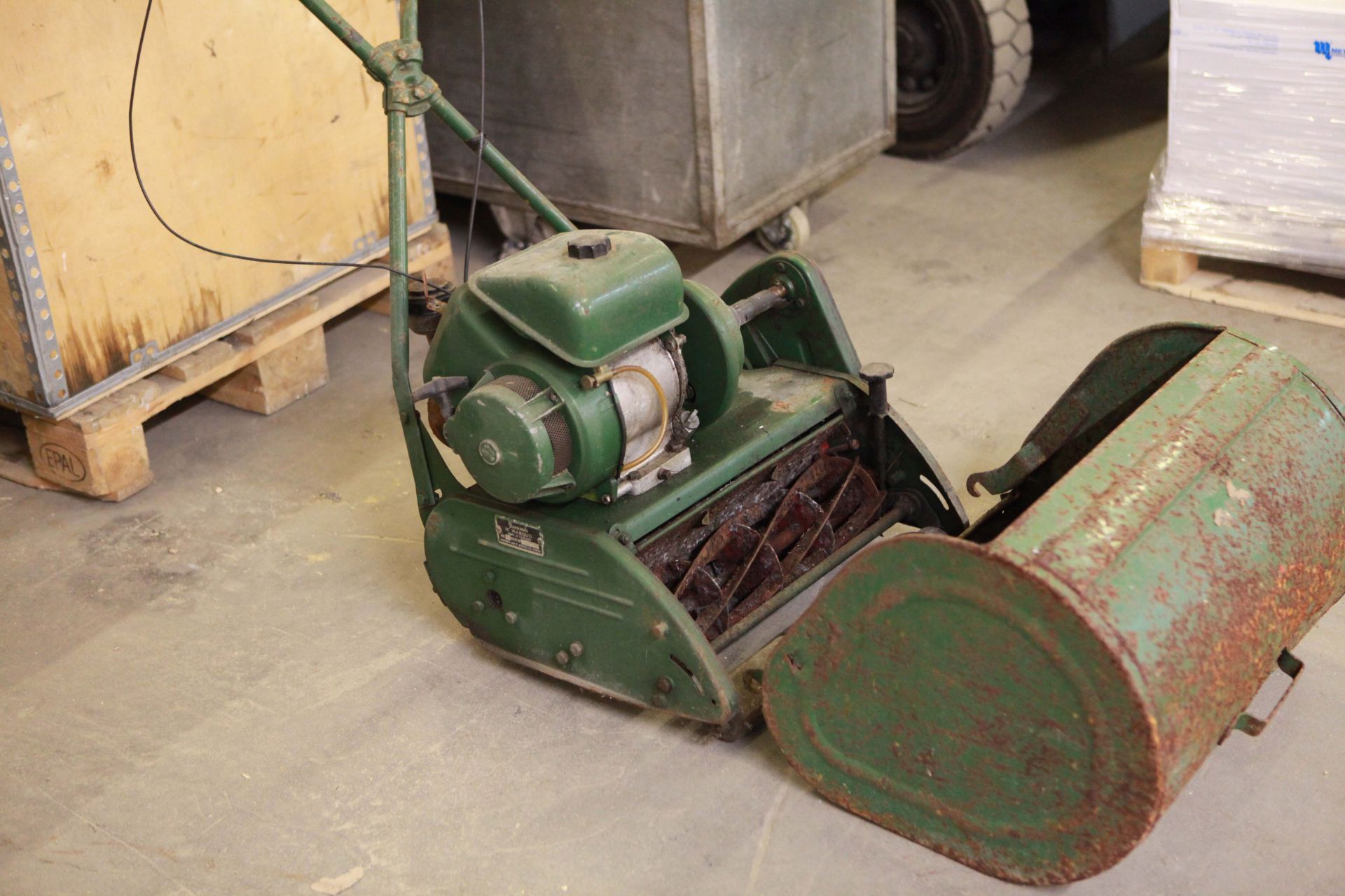 RANSOMES 18" Marquis petrol lawn mower