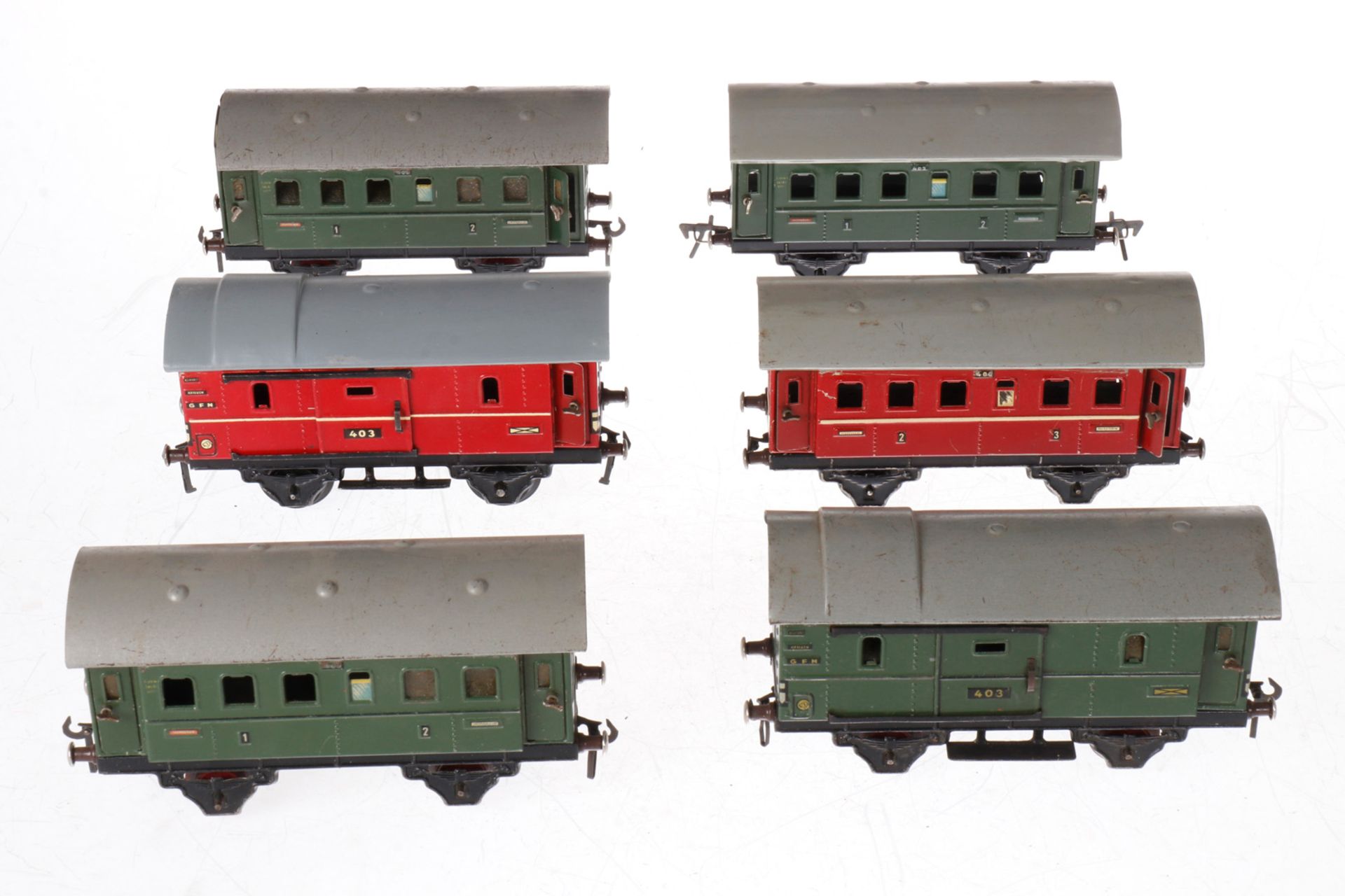 6 Fleischmann Wagen, S 0, grün und rot, L 16,5, Z 4