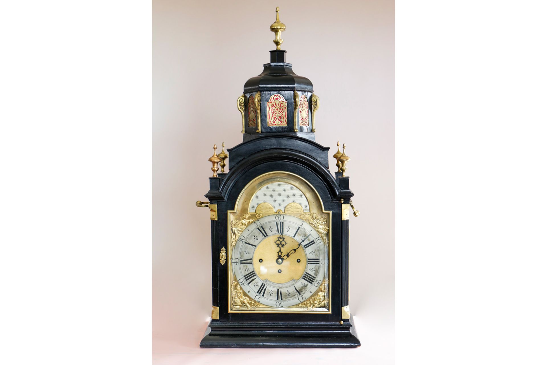Große englische Uhr in Form einer Moschee, Z. Barraclouch & Sons Leeds, schwarz lackiertes