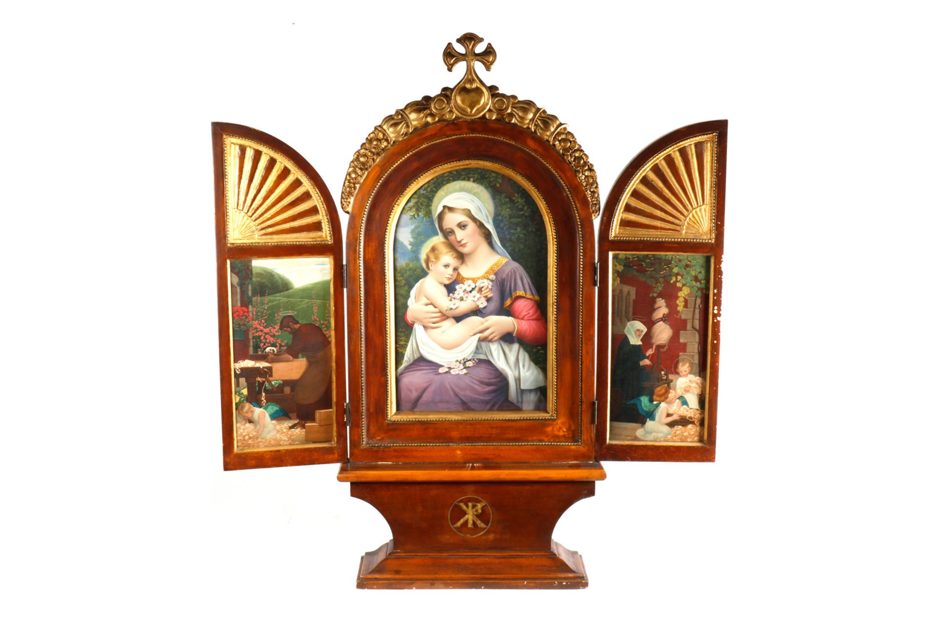 Hausaltar um 1900, zum Aufklappen, mit verglasten Farbdrucken, Mittelmotiv Maria mit Kind, verzierte