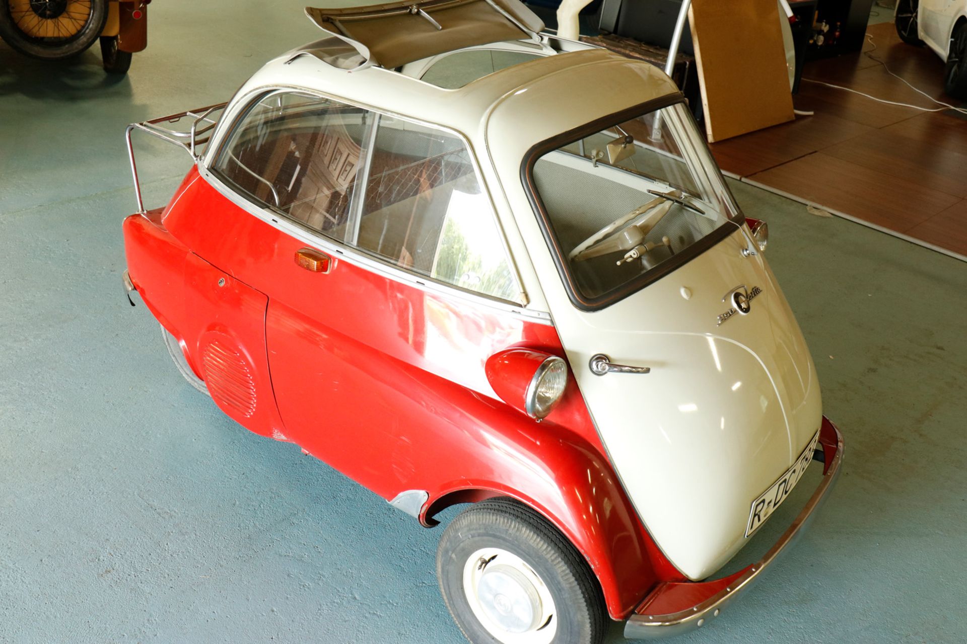 Oldtimer Kleinwagen BMW Isetta 250 464388 PS 12 / 5800, ccm 245, 2 Sitzplätze, 01.07.1960, Faltdach, - Bild 21 aus 21