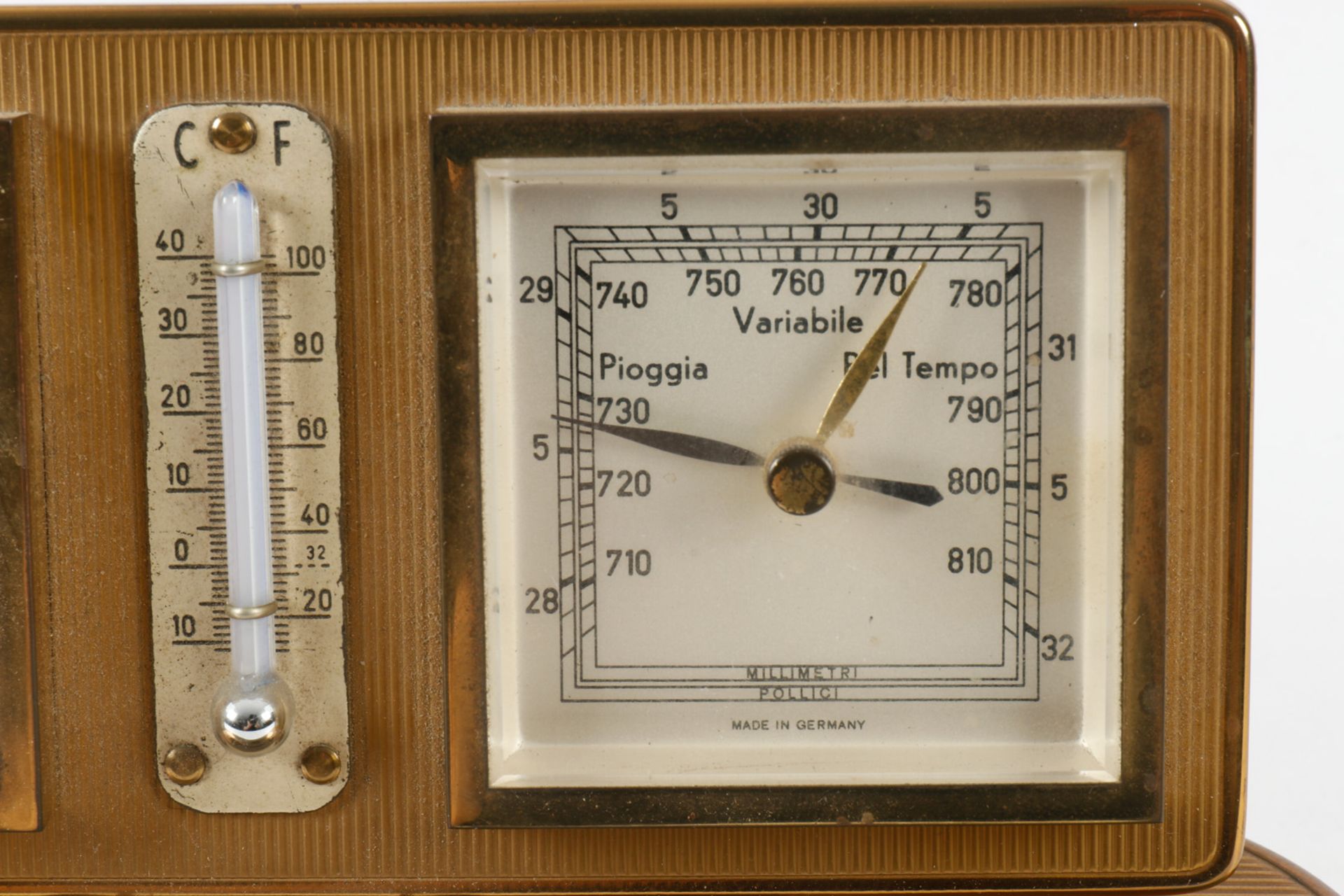 Schreibtischuhr Phigied, 7 Jewels, mit Alarm, Thermometer und Barometer, Messing, 60er Jahre, Leucht - Bild 3 aus 4