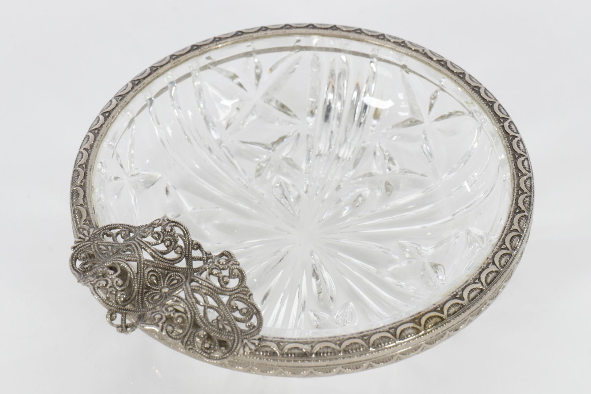 Damen Aschenbecher, Kristallglas mit verzierter Metallmontierung, D 8