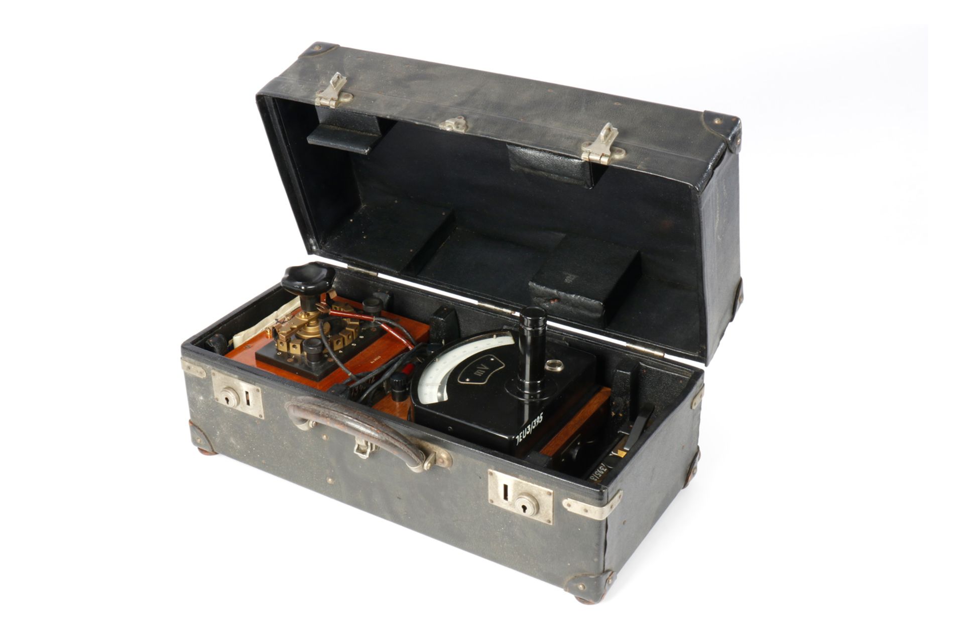 Fünf Messgeräte, Volt-Amperemeter, eines in Transportkiste mit Regelwiderstand - Bild 20 aus 22