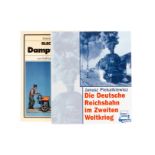 2 Bücher “Dampfspielzeug“ und “Die deutsche Reichsbahn im Zweiten Weltkrieg“, Alterungsspuren