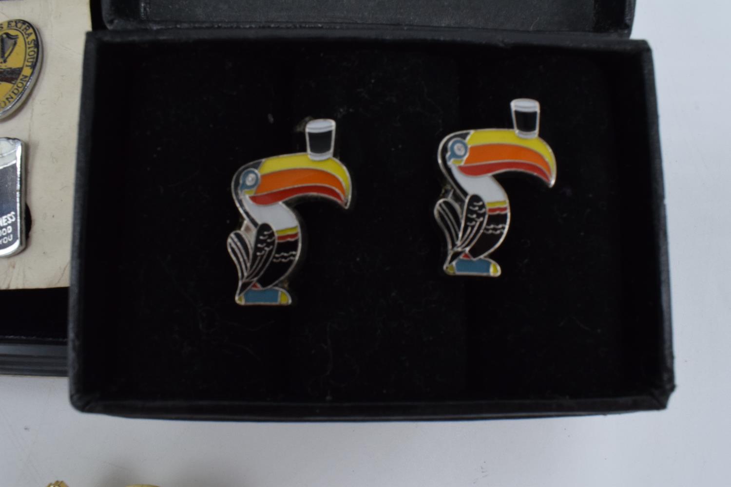 Guinness Advertising items to include: 2 pairs of cufflinks and a badge - Image 3 of 4