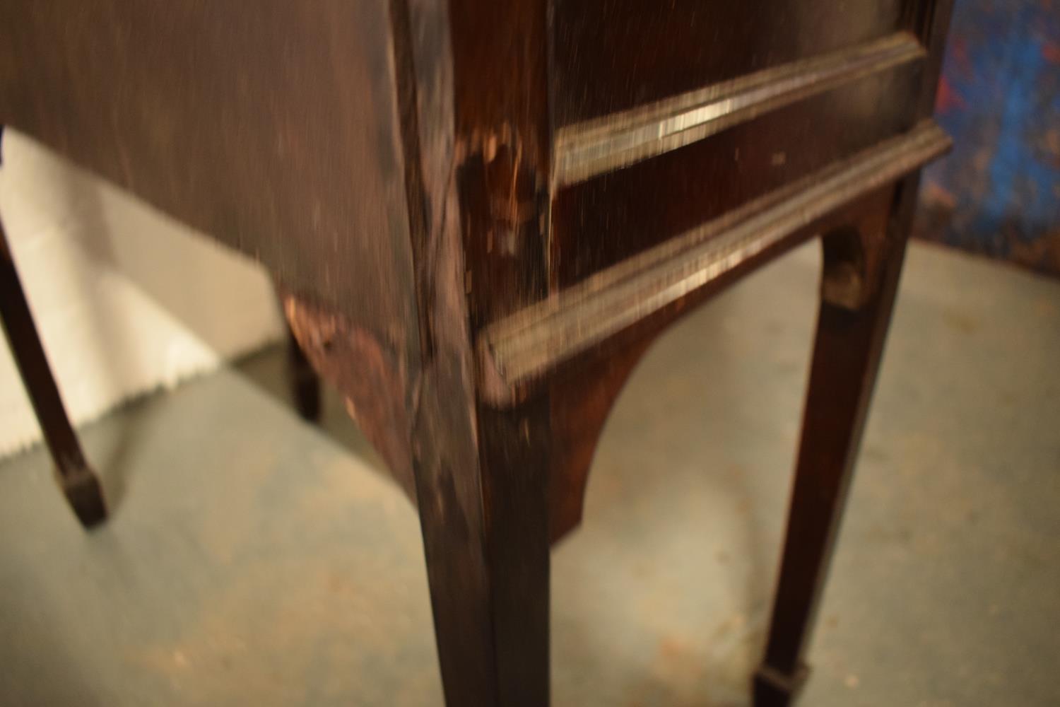 Edwardian inlaid mahogany and glass display cabinet. There is a crack to one leg. worm is - Image 7 of 10