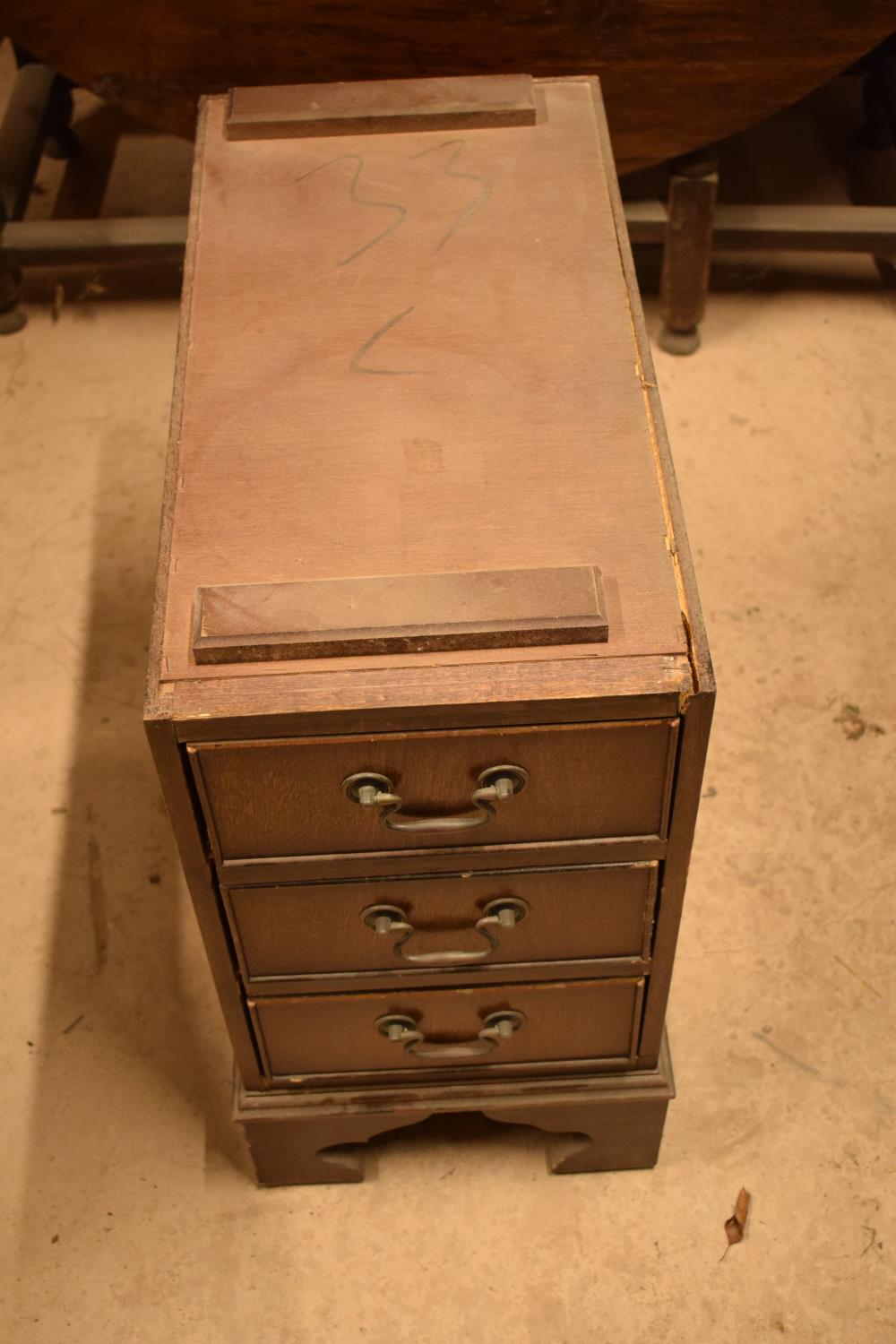 Reproduction wooden desk with leather insert. In need of attention. A bit tatty with cracks to - Image 5 of 5