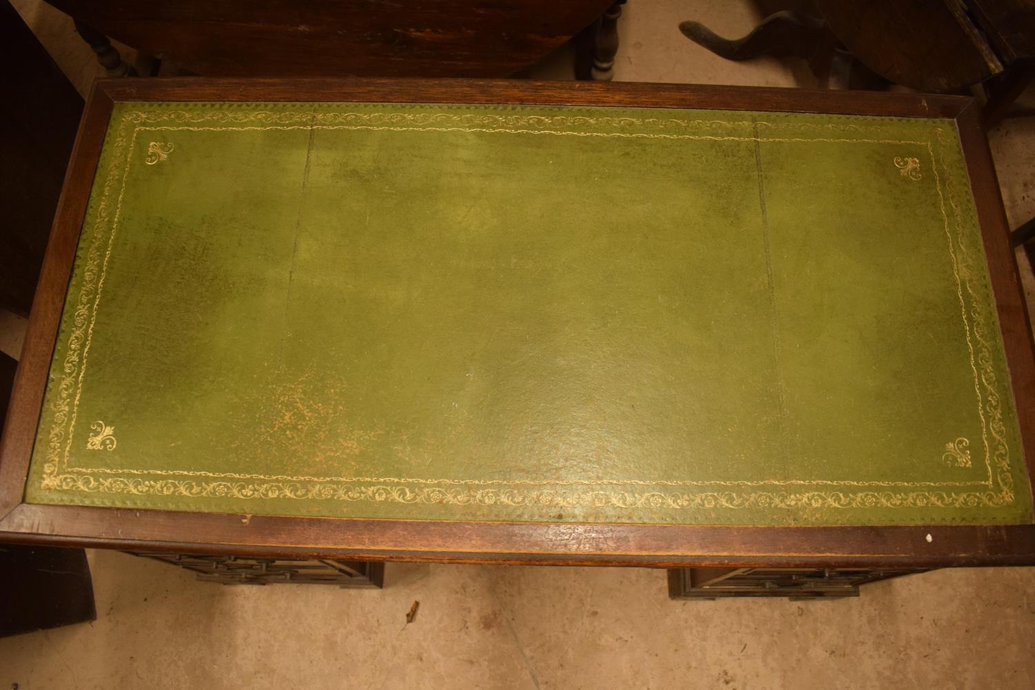 Reproduction wooden desk with leather insert. In need of attention. A bit tatty with cracks to - Image 2 of 5