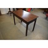 Early Victorian oak side table with a single drawer. In good sturdy condition. 100 x 52 x 72cm. Some