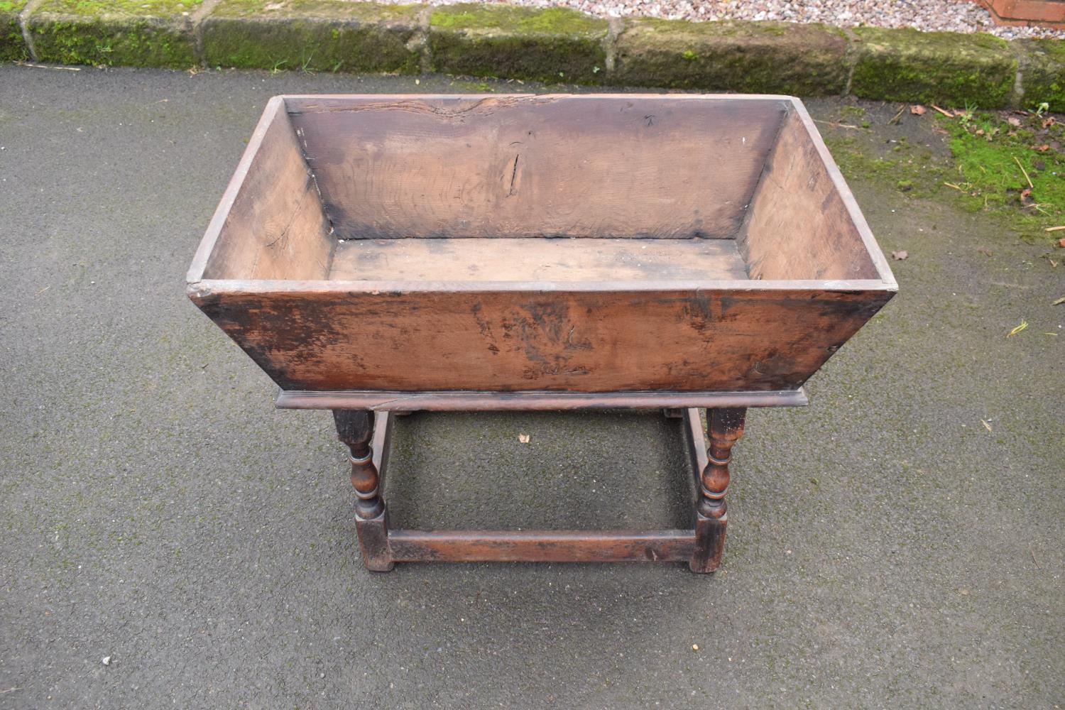 Victorian Oak dough bin with lift off lid. In good condition with age related wear as expected. - Image 2 of 6