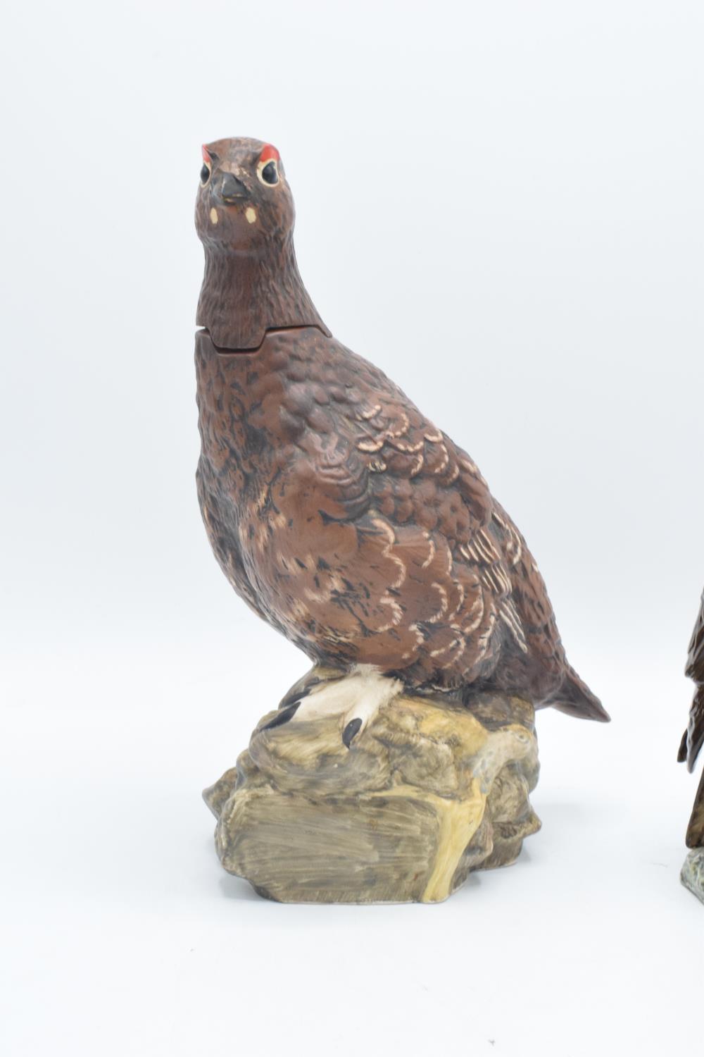 Royal Doulton buzzard whiskey decanter and The Famous Grouse decanter (2) In good condition - Image 3 of 4