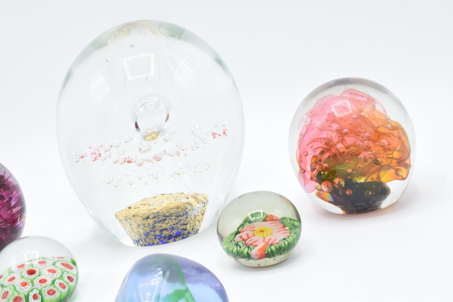 A good collection of glass paperweights to include an apple by Kerry Glass, a large example and 4 - Image 2 of 4