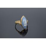 9ct gold ring with a Wedgwood jasperware insert. 2.4 grams gross weight. UK size Q. Some damage to