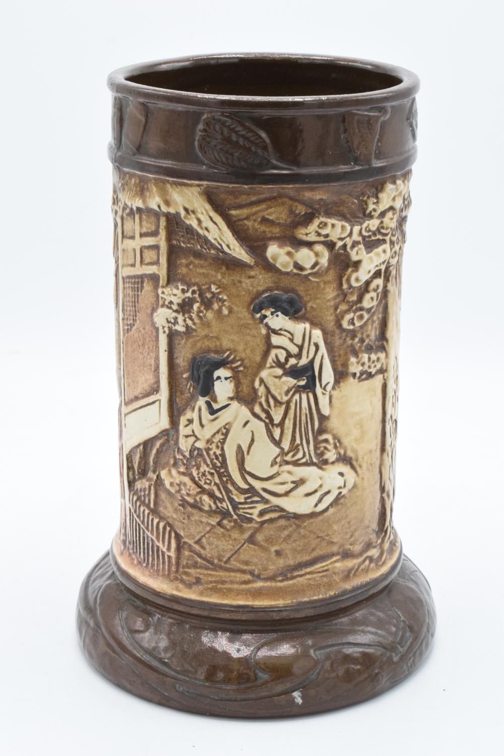 Bretby Pottery large vase in a brown glaze with oriental scenes. Generally it is in alright - Bild 2 aus 7