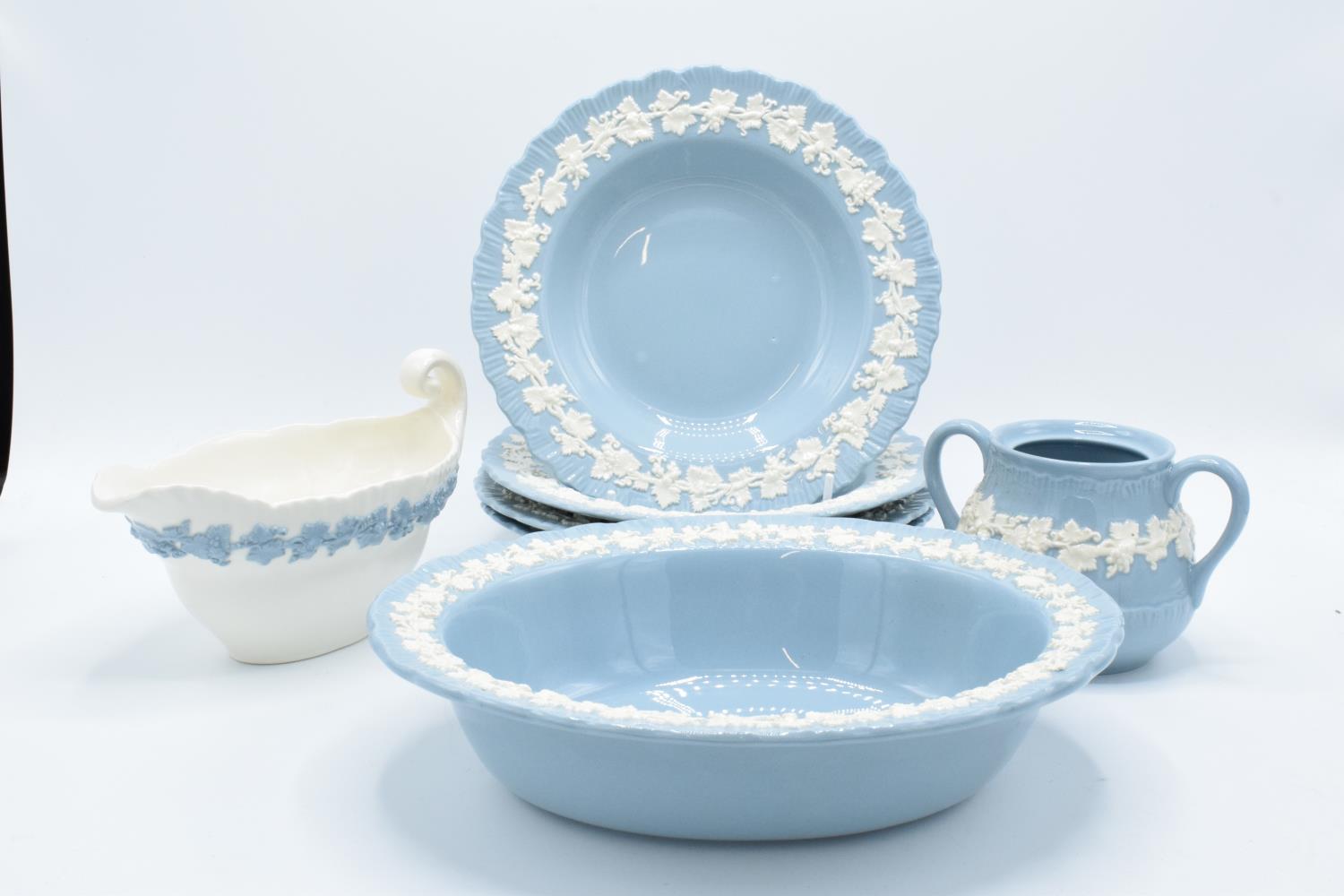 Wedgwood Embossed Queen's Ware to include a sugar pot (no lid), 4 8 1/4 '' bowls and an oval