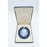 Wedgwood tri-colour oval plaque to commemorate the Silver Jubilee of Her Majesty Queen Elizabeth II.