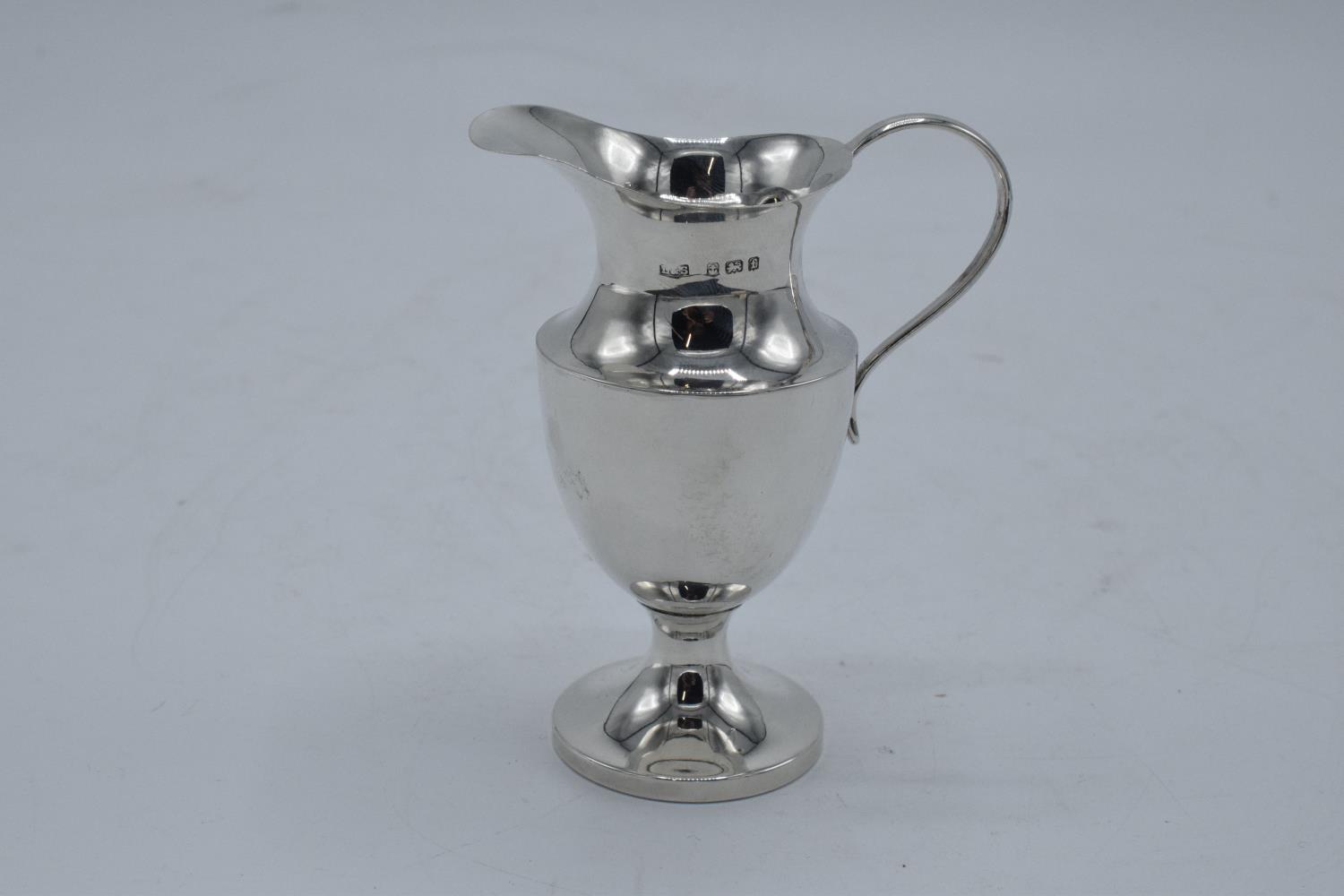 Small Silver jug Birmingham 1905, 38.2 grams. 9.5cm tall. In good condition - Bild 5 aus 7