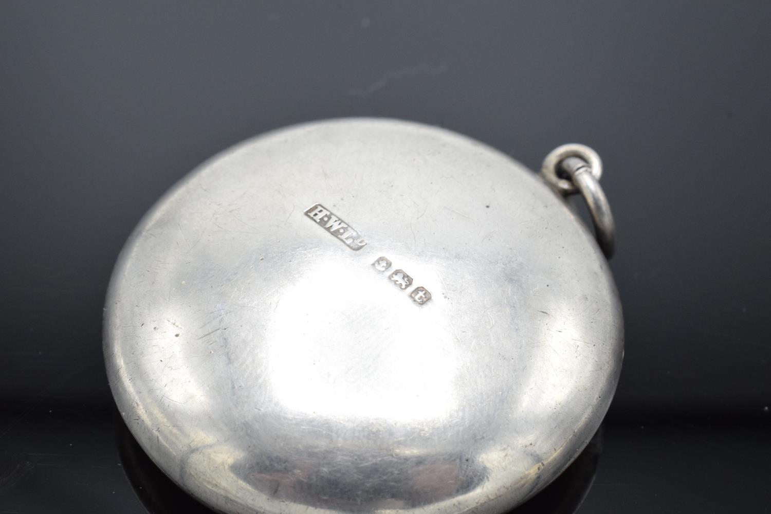 A silver circular compact with mirror contained in the lid Birmingham 1918. 11.9 grams gross weight. - Image 5 of 6