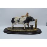 Boxed Country Artists countryside figure of a Belgian Blue- 'The Winning Partnership'. In good