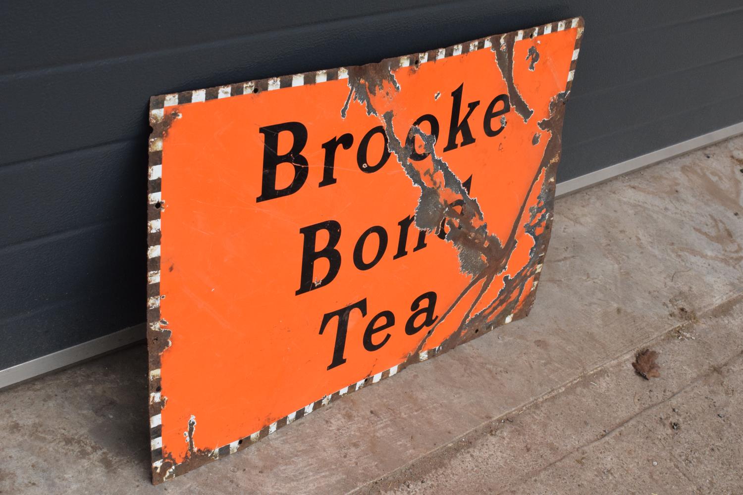 Original vintage Brooke Bond Tea enamel sign. 77 x 52cm. Please check the photos. Loss of enamel and - Image 2 of 4