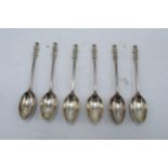 A set of 6 silver Apostle tea spoons. London 1913. Josiah Williams and Co. 64.6 grams.