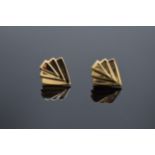 9ct gold art deco style ear studs. 0.4 grams.