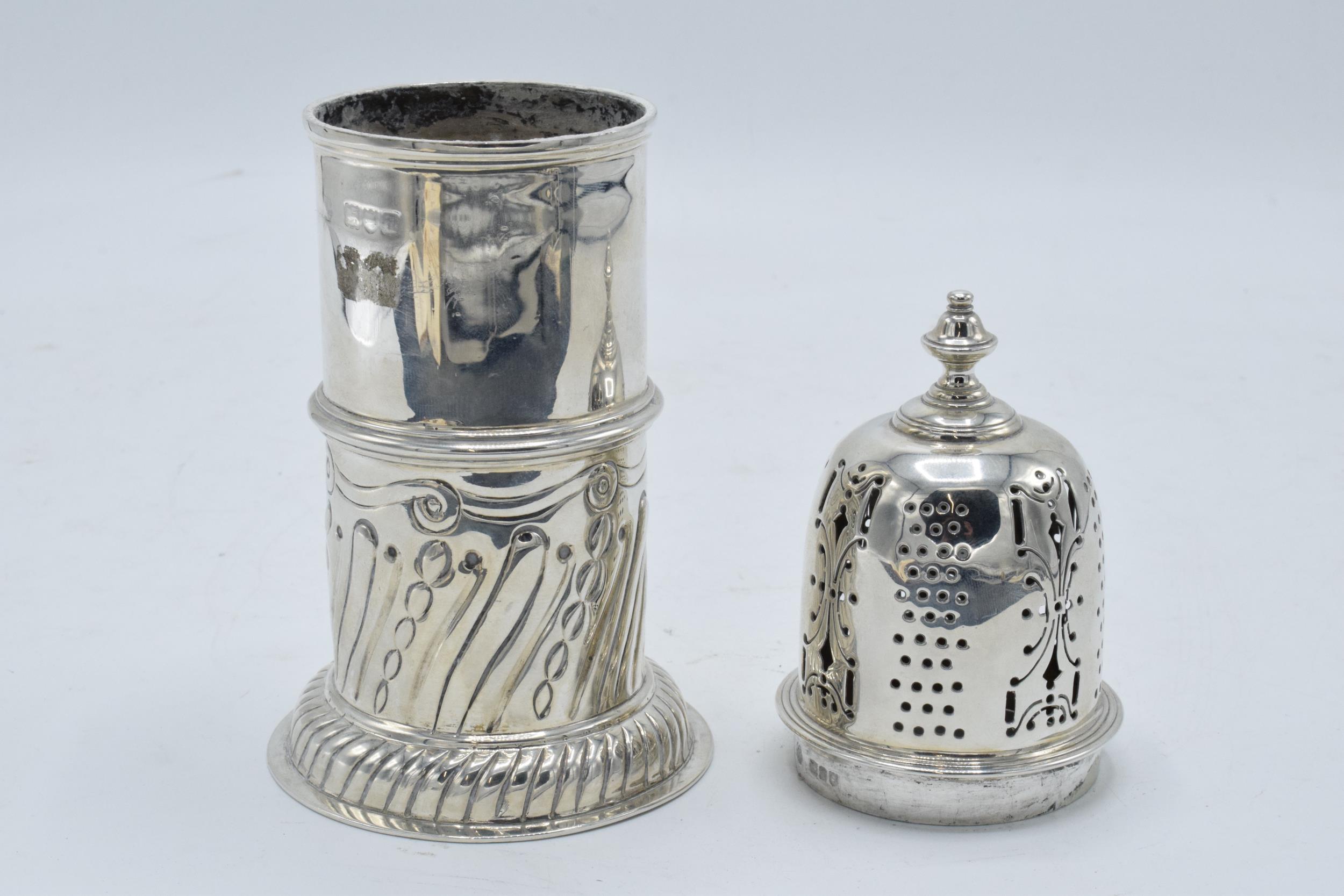 Large ornate silver sugar sifter / caster. 258.5 grams. Hallmarks on body rubbed. 19.5cm tall. In - Image 3 of 5